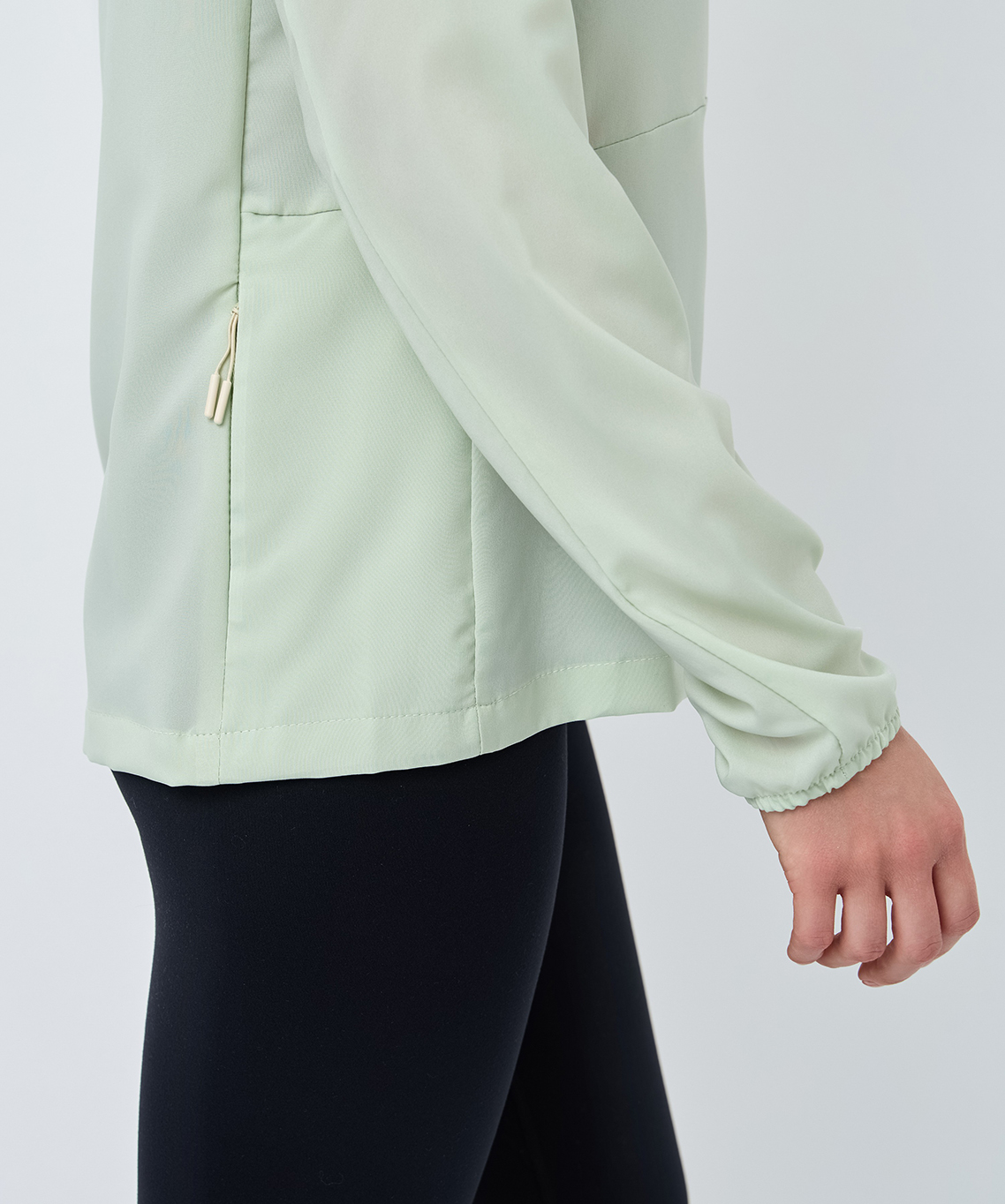 Ветровка беговая Nordski Light Cross Smoky Green W