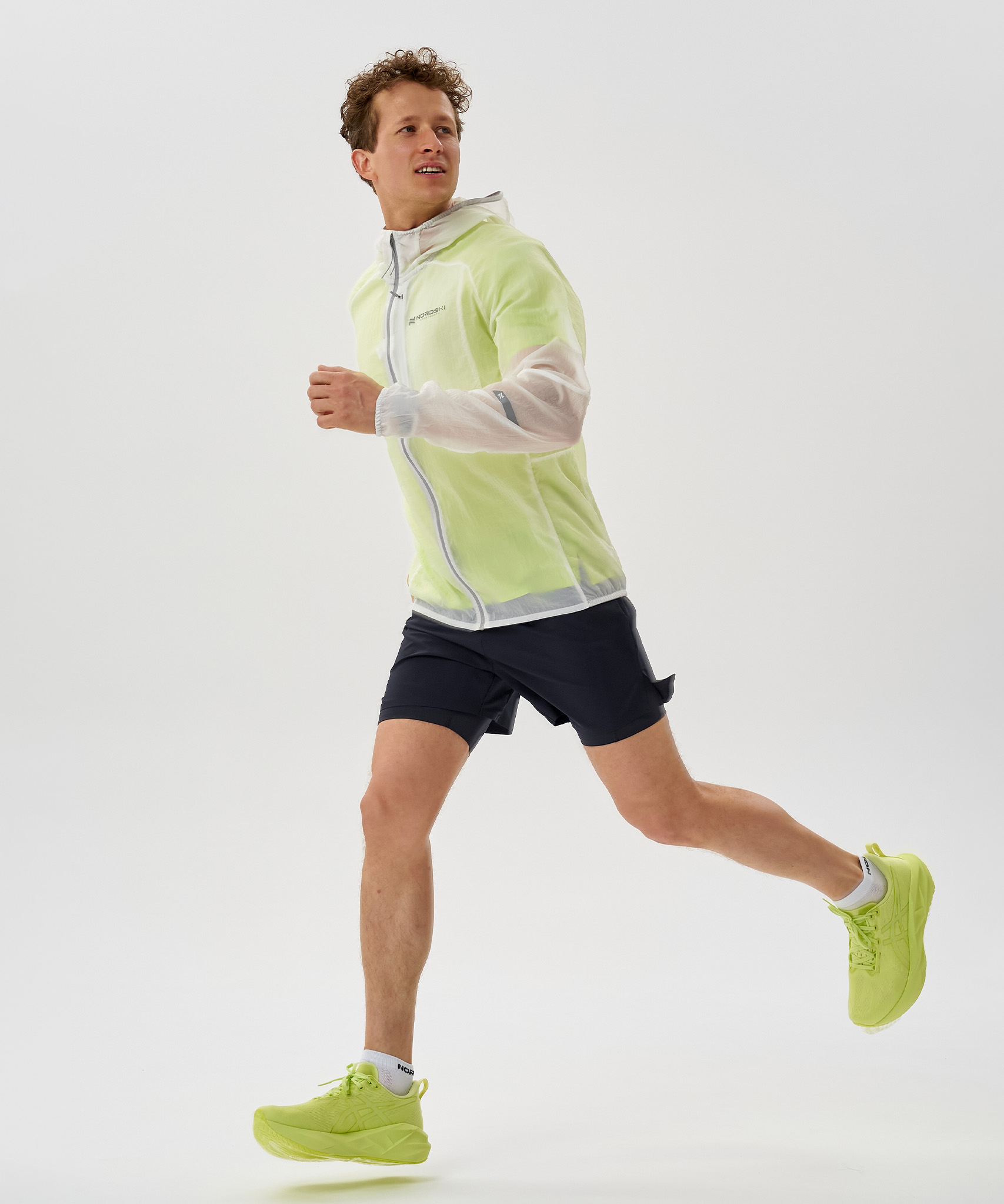 Ветровка Nordski Aero White